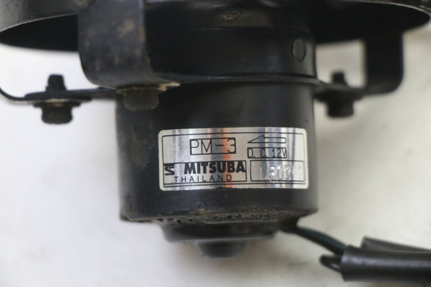 photo de VENTILATEUR HONDA XLV VARADERO 125 (2000 - 2006) - Vue d’ensemble