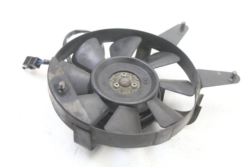 photo de VENTILATEUR YAMAHA FZS FAZER 600 (2001 - 2003) - Détail de la pièce