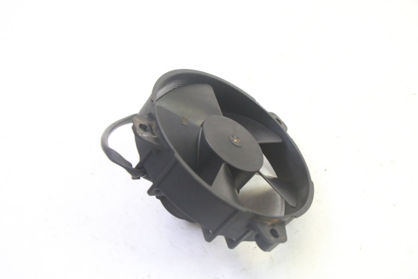 photo de VENTILATEUR YAMAHA YP MAJESTY 125 (2007 - 2010) - Détail de la pièce