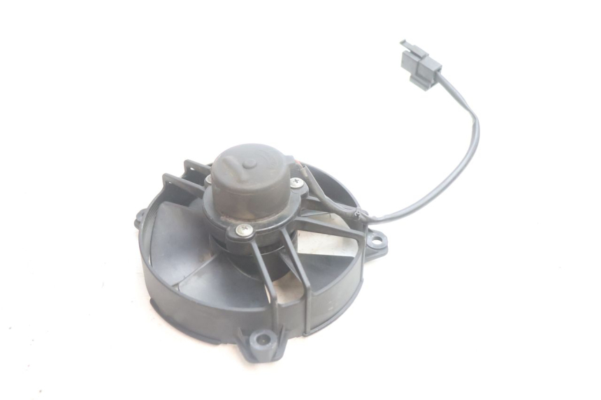 photo de VENTILATEUR YAMAHA YP MAJESTY 125 (2002 - 2006) - Zoom état d’usage