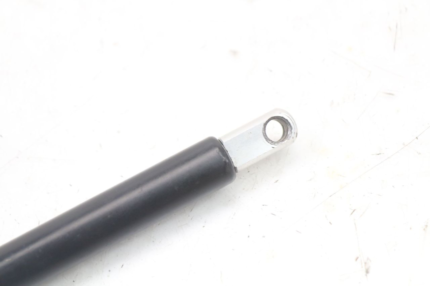 photo de VÉRIN COFFRE KYMCO X-TOWN XTOWN 125 (2016 - 2021) - Autre angle de vue