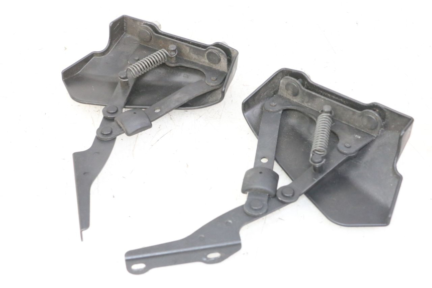 photo de VERIN COFFRE PIAGGIO MP3 LT 300 (2010 - 2016) - Zoom état d’usage