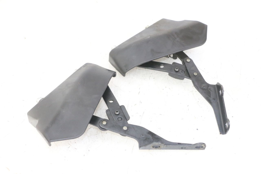 photo de VERIN COFFRE PIAGGIO MP3 LT 300 (2010 - 2016) - Détail de la pièce