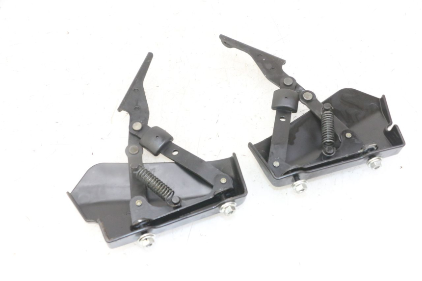 photo de VERIN COFFRE PIAGGIO MP3 LT 300 (2010 - 2016) - Autre angle de vue