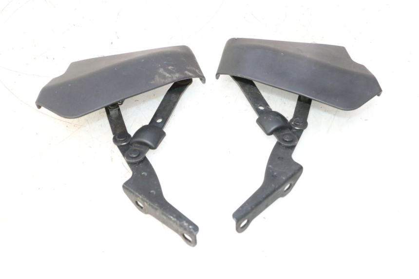 photo de VERIN COFFRE PIAGGIO MP3 500 (2011 - 2015) - Zoom état d’usage