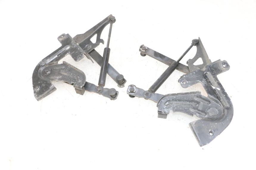 photo de VERIN COFFRE PEUGEOT SATELIS 125 (2013 - 2018) - Vue principale