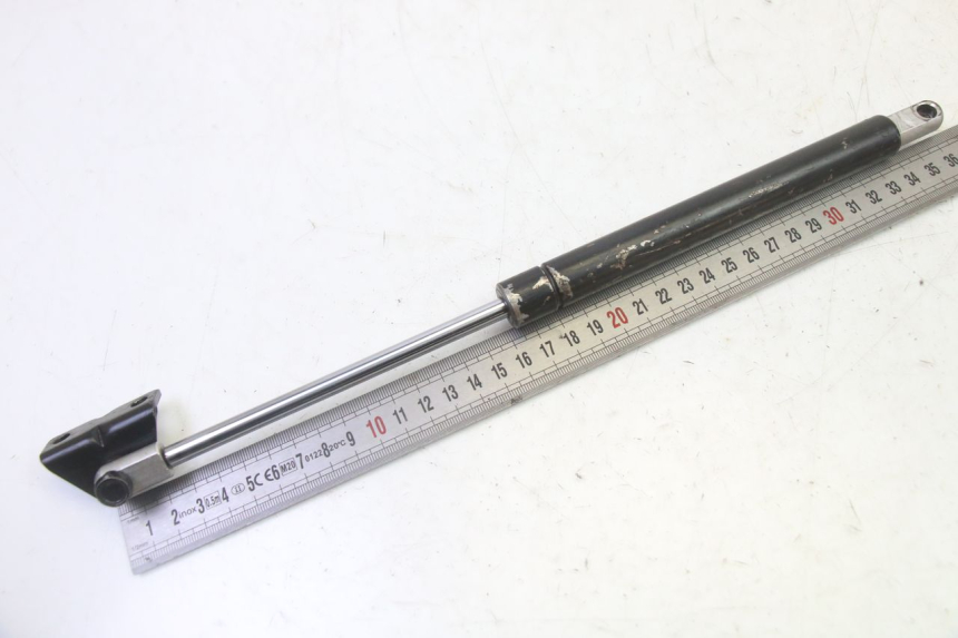 photo de VERIN SELLE KYMCO DINK STREET 125 (2009 - 2014) - Gros plan technique