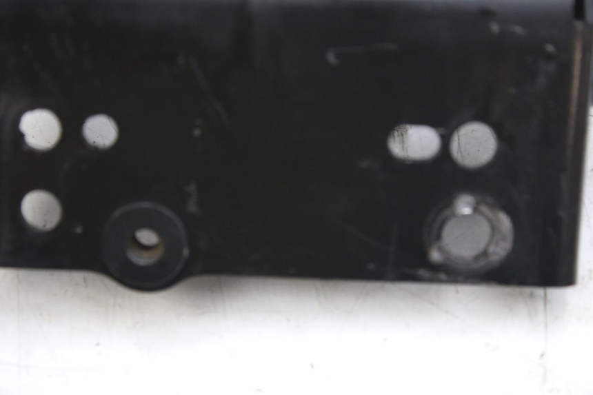 photo de VÉRIN SELLE HONDA FES S-WING SWING ABS 125 (2007 - 2015) - Détail de la pièce