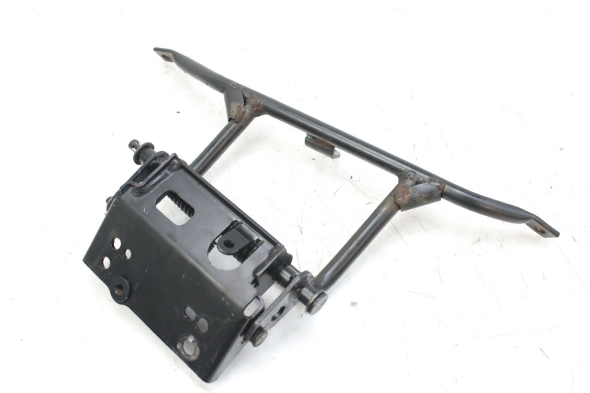 photo de VÉRIN SELLE HONDA FES S-WING SWING ABS 125 (2007 - 2015) - Autre angle de vue