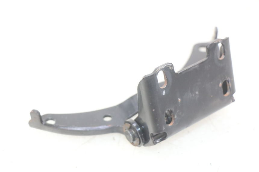 photo de VÉRIN SELLE PIAGGIO VESPA PRIMAVERA 2T 50 (2013 - 2018) - Zoom état d’usage