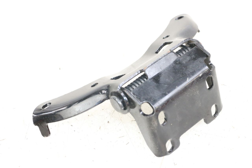 photo de VERIN SELLE PIAGGIO VESPA PRIMAVERA 4T 50 (2021 - 2024) - Zoom état d’usage