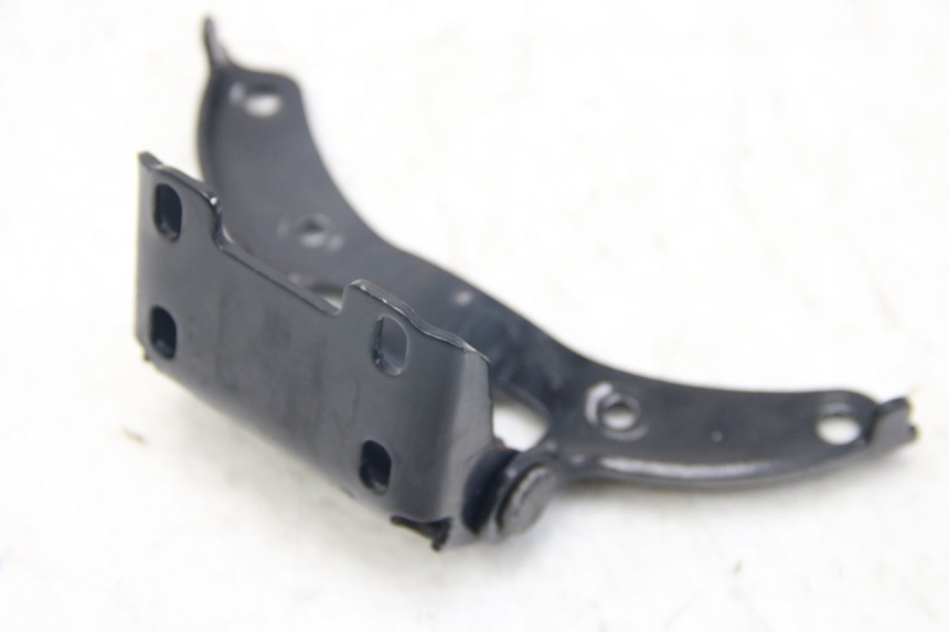 photo de VÉRIN SELLE PIAGGIO VESPA SPRINT 2T 50 (2014 - 2018) - Vue d’ensemble