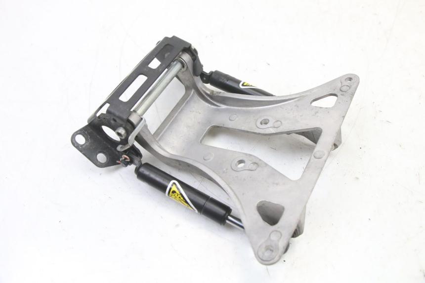 photo de VERIN SELLE YAMAHA YP T-MAX TMAX 530 (2017 - 2020) - Zoom état d’usage