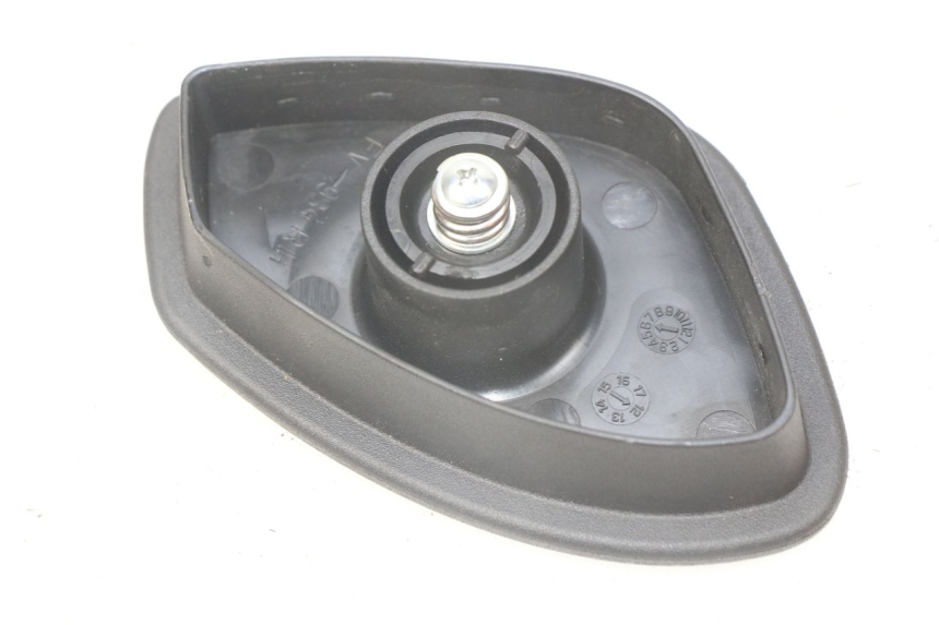 photo de VERRE RETROVISEUR DROIT APRILIA SRV 850 (2012 - 2017) - Détail de la pièce