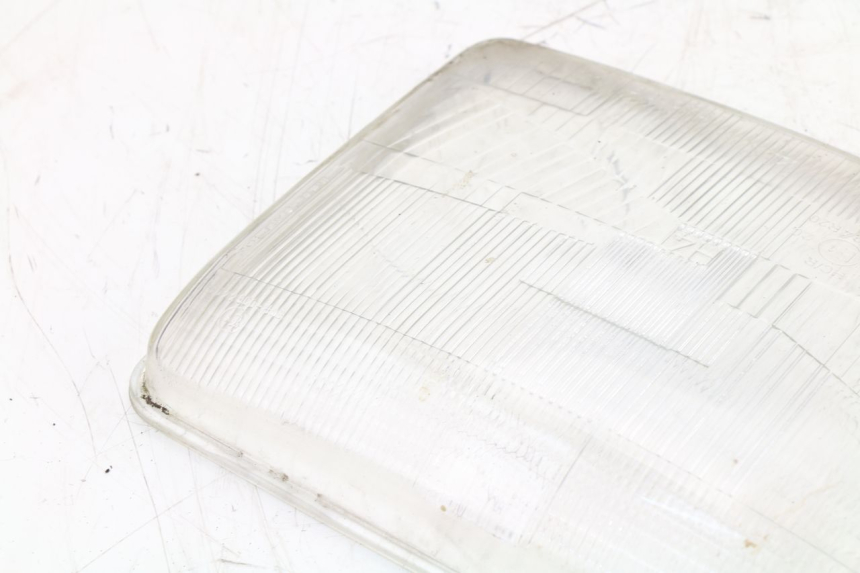 photo de VERRE DE PHARE BMW K LT ABS 1100 (1990 - 1996) - Zoom état d’usage