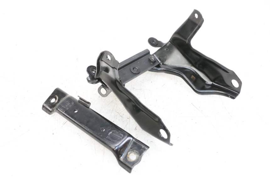 photo de VERROUILLAGE SELLE HUSQVARNA SVARTPILEN 401 (2018 - 2023) - Gros plan technique