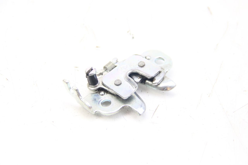 photo de VERROUILLAGE SELLE PEUGEOT KISBEE 4T 50 (2018 - 2022) - Vue principale