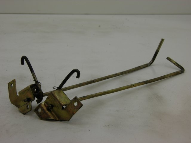 photo de VERROUILLAGE TRAPPE PIAGGIO VESPA PX 125 (1997 - 2007) - Vue principale