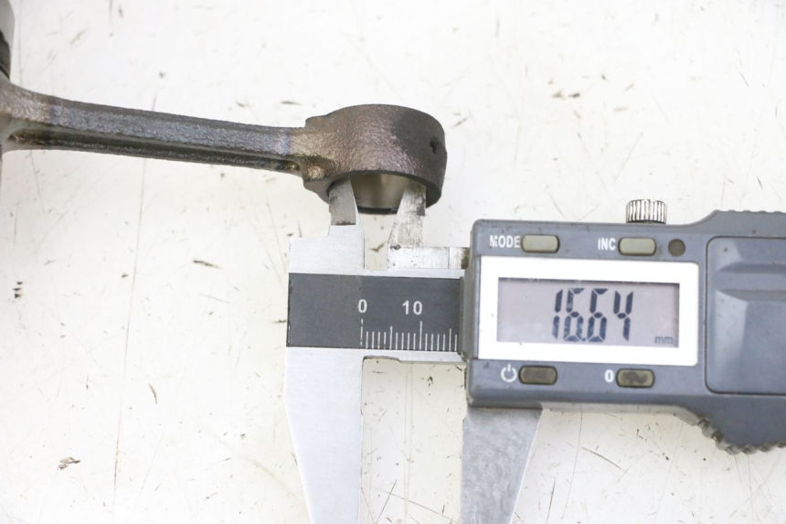 photo de VILEBREQUIN KYMCO AGILITY NAKED RENOUVO 2T 50 (2011 - 2018) - Détail de la pièce