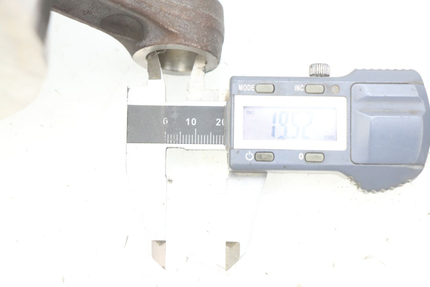 photo de VILEBREQUIN ROYAL ENFIELD BULLET CLASSIC 500 (2017 - 2020) - Zoom état d’usage