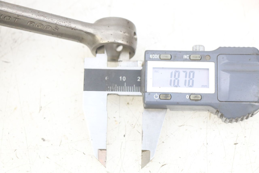 photo de VILEBREQUIN HONDA CR 125 (1995 - 1997) - Détail de la pièce