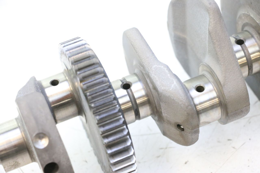 photo de VILEBREQUIN SUZUKI GSR 600 (2005 - 2012) - Autre angle de vue