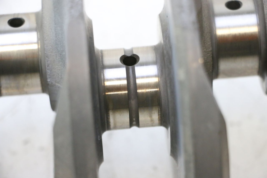 photo de VILEBREQUIN SUZUKI GSR 600 (2005 - 2012) - Points de fixation
