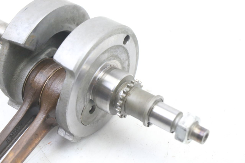 photo de VILEBREQUIN HYOSUNG GTR 125 (2006 - 2008) - Gros plan technique