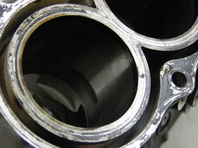 photo de VILEBREQUIN HONDA CB F HORNET 600 (1998 - 1999) - Détail de la pièce