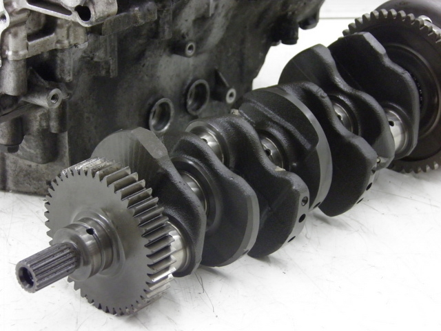 photo de VILEBREQUIN HONDA CB F HORNET 600 (1998 - 1999) - Gros plan technique