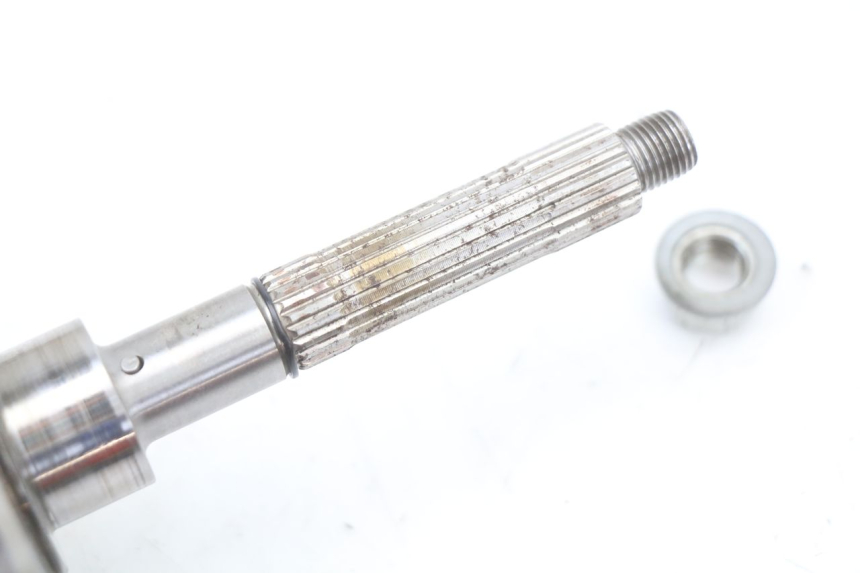 photo de VILEBREQUIN RENAULT KOURANOS 125 (2001 - 2004) - Gros plan technique