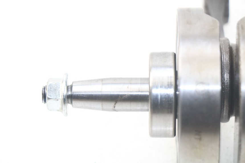 photo de VILEBREQUIN PIAGGIO LIBERTY IGET 4T 50 (2015 - 2020) - Gros plan technique