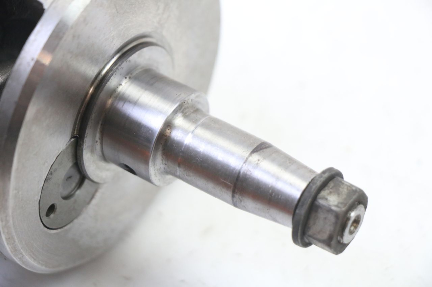 photo de VILEBREQUIN PIAGGIO SUPER LX 125 (2000 - 2003) - Gros plan technique