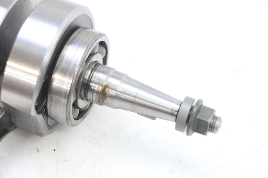 photo de VILEBREQUIN YAMAHA TDR DELTABOX 125 (1997 - 2003) - Gros plan technique