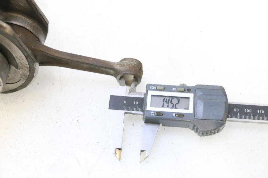 photo de VILEBREQUIN YAMAHA YP MAJESTY 125 (1998 - 2001) - Détail de la pièce