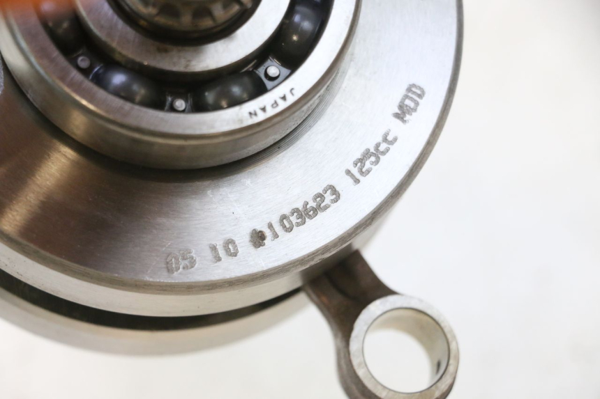 photo de VILEBREQUIN YAMAHA YP MAJESTY 125 (2007 - 2010) - Points de fixation