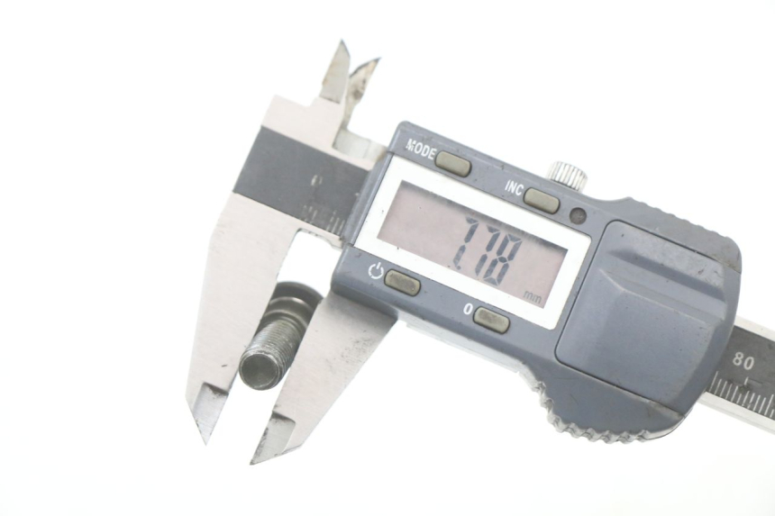 photo de VIS DISQUE DE FREIN KYMCO AGILITY 4T 50 (2005 - 2018) - Gros plan technique