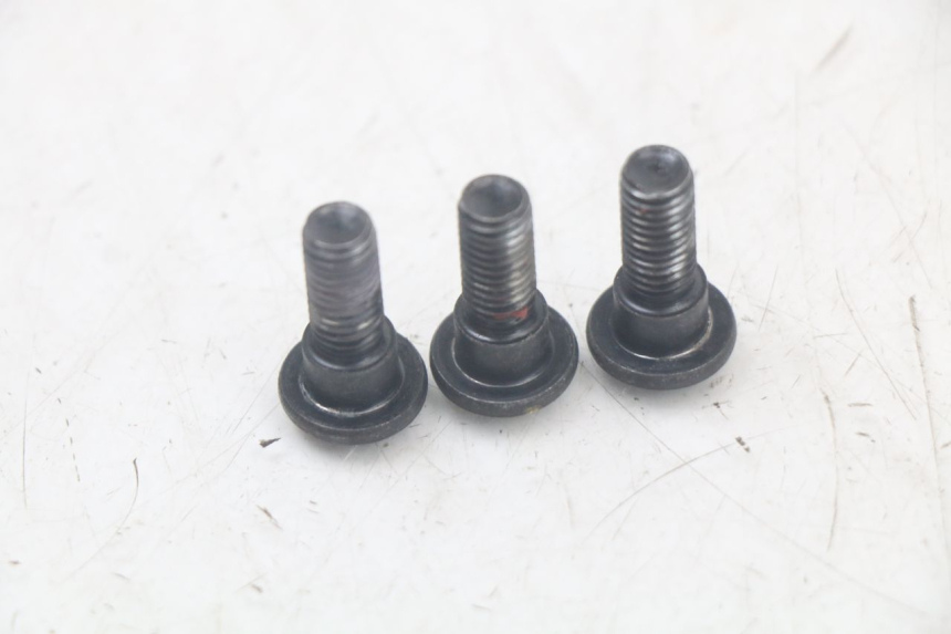 photo de VIS DISQUE DE FREIN KYMCO AGILITY 4T 50 (2018 - 2022) - Zoom état d’usage