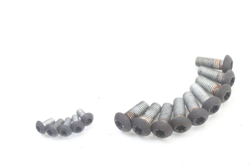 photo de VIS DISQUE DE FREIN BMW C1 125 (2000 - 2003) - Vue principale