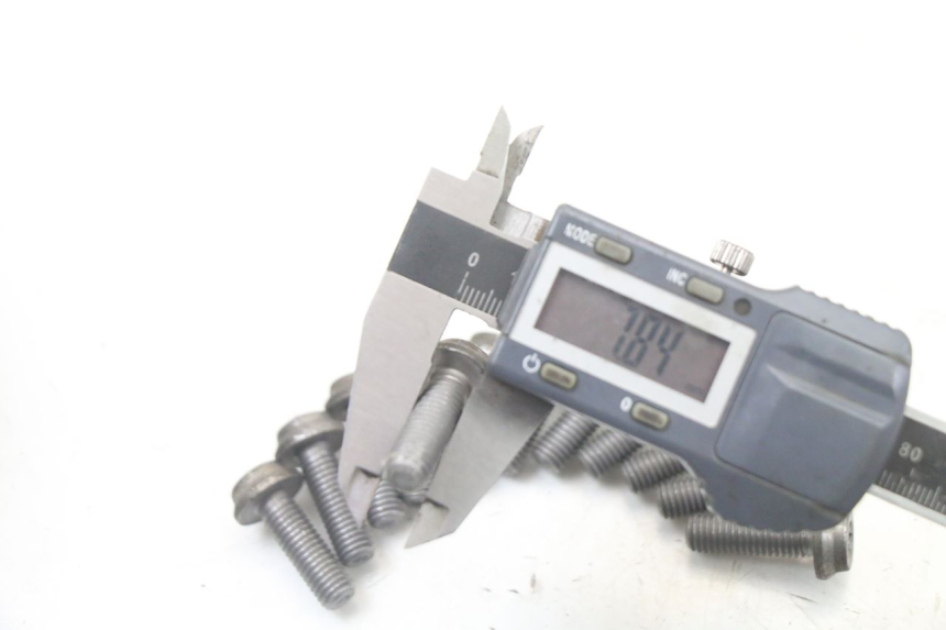 photo de VIS DISQUE DE FREIN BMW S RR ABS S1000RR 1000 (2015 - 2018) - Autre angle de vue