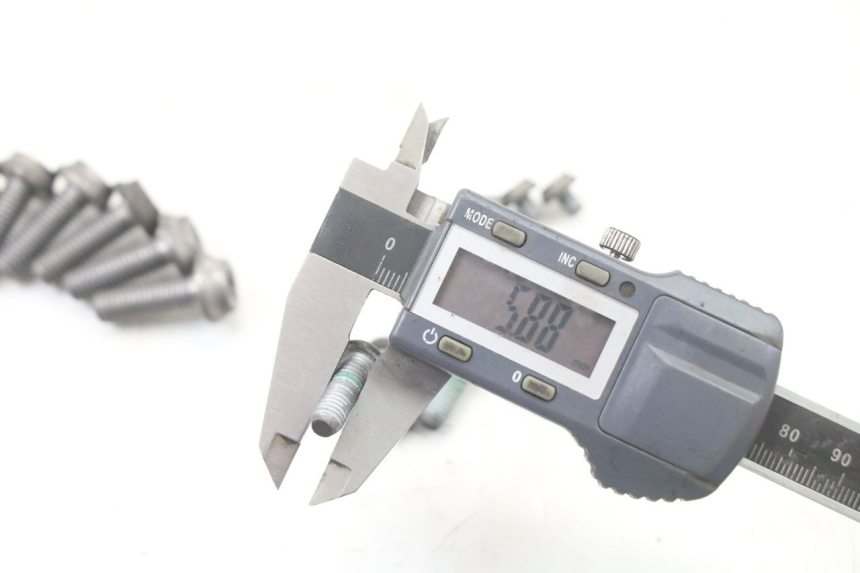 photo de VIS DISQUE DE FREIN BMW S RR ABS S1000RR 1000 (2015 - 2018) - Points de fixation