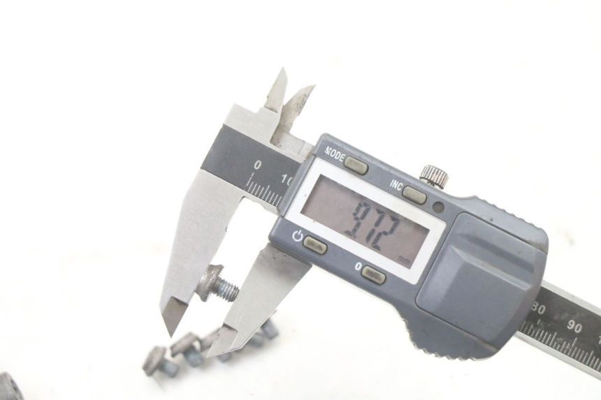 photo de VIS DISQUE DE FREIN BMW S RR ABS S1000RR 1000 (2015 - 2018) - Pièce contrôlée