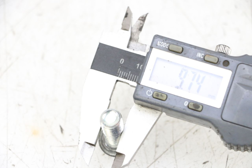 photo de VIS DISQUE DE FREIN MBK BOOSTER SPIRIT NAKED 50 (2004 - 2017) - Détail de la pièce