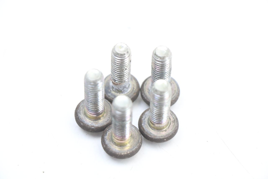 photo de VIS DISQUE DE FREIN YAMAHA BW'S BWS 125 (2010 - 2013) - Détail de la pièce