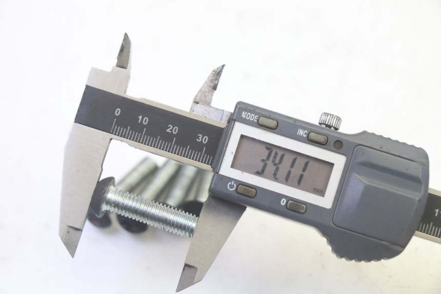 photo de VIS DISQUE DE FREIN PEUGEOT CITYSTAR 50 (2013 - 2017) - Autre angle de vue