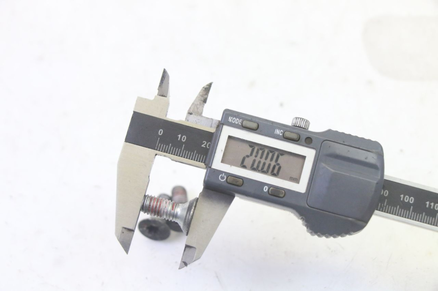 photo de VIS DISQUE DE FREIN PEUGEOT CITYSTAR 50 (2013 - 2017) - Points de fixation