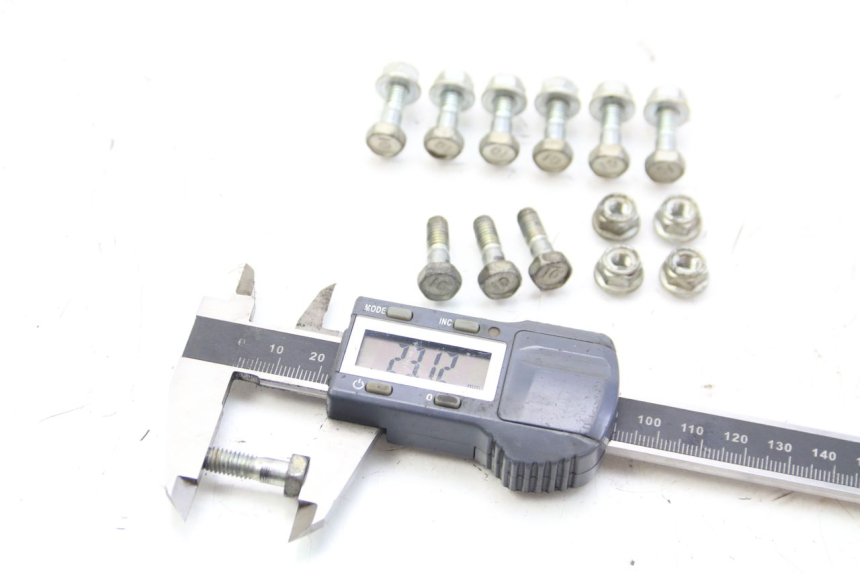 photo de VIS DISQUE DE FREIN HONDA CRF 250 (2010 - 2013) - Détail de la pièce