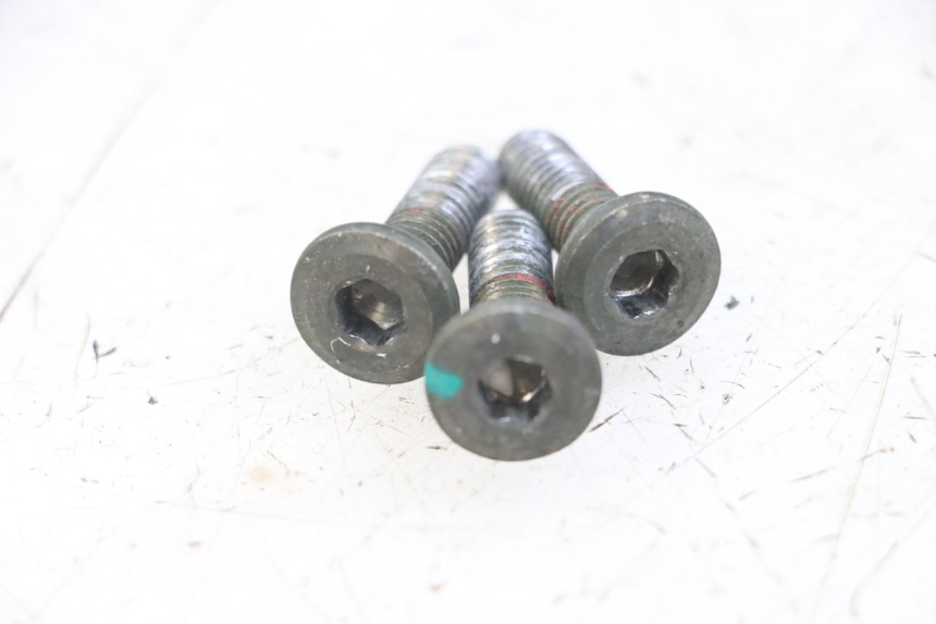 photo de VIS DISQUE DE FREIN SYM CROX 4T 50 (2016 - 2023) - Autre angle de vue