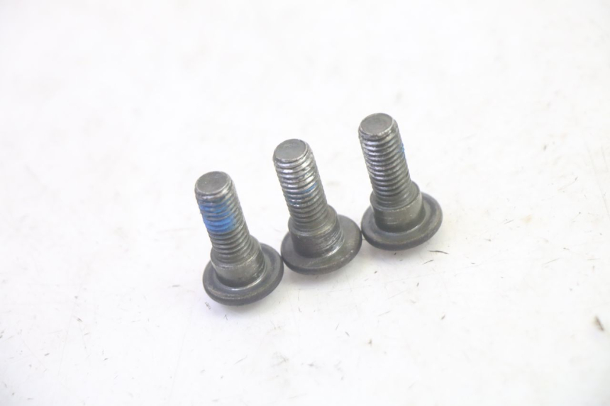 photo de VIS DISQUE DE FREIN SYM CROX 4T 50 (2016 - 2023) - Zoom état d’usage