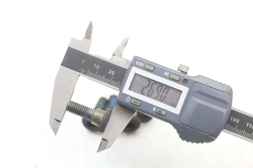 photo de VIS DISQUE DE FREIN KYMCO DINK 4T 50 (2007 - 2018) - Zoom état d’usage